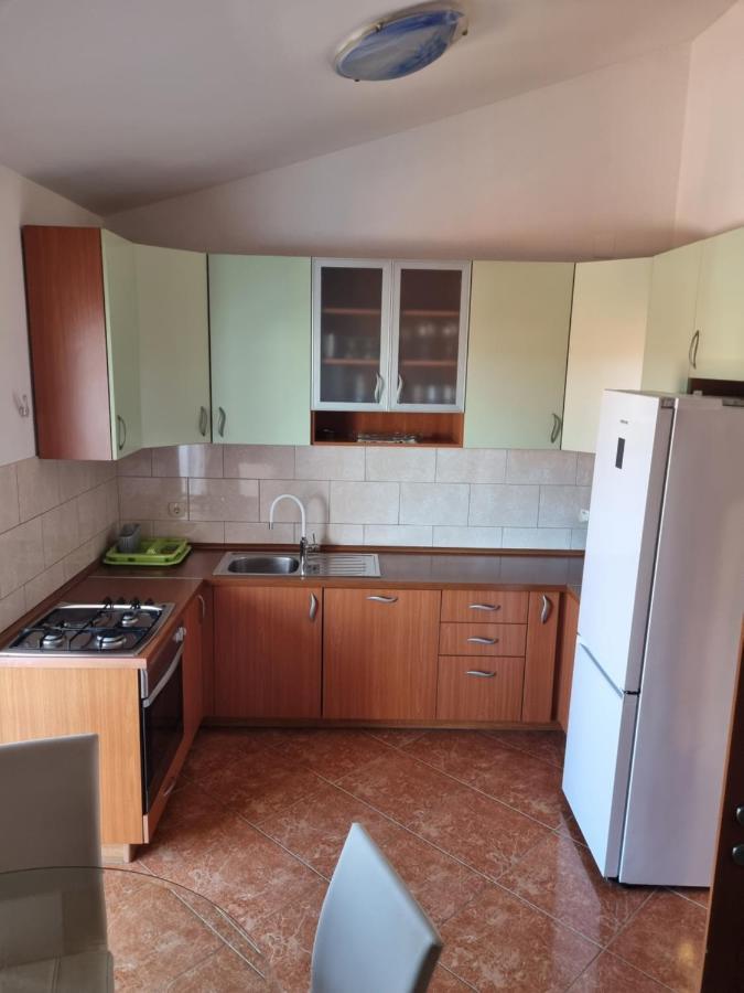 Apartment Lena Kastela Ngoại thất bức ảnh