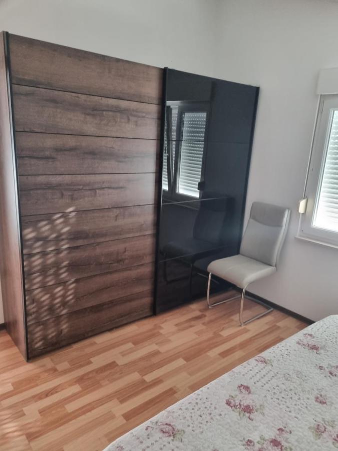Apartment Lena Kastela Ngoại thất bức ảnh